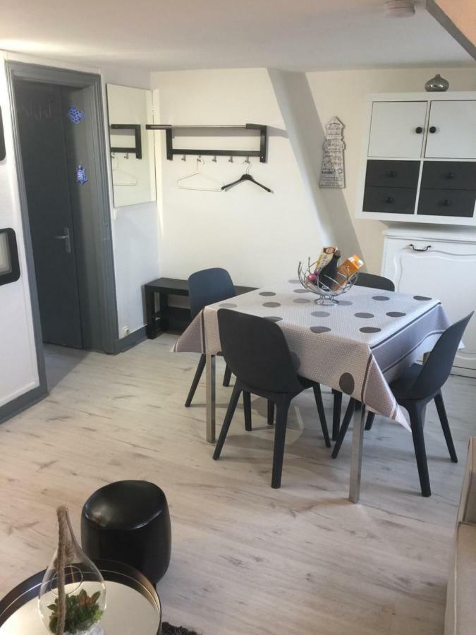 Au 112 Bis Apartment ทรูวิลล์-ซูร์-แมร์ ภายนอก รูปภาพ